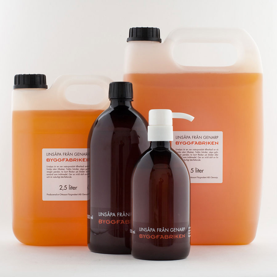 Linoliesæbe i fire forskellige emballager og størrelser