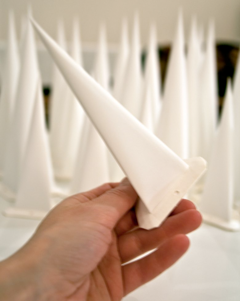 En enkelt spids til Herrnhuterstjerne, klar til montering.